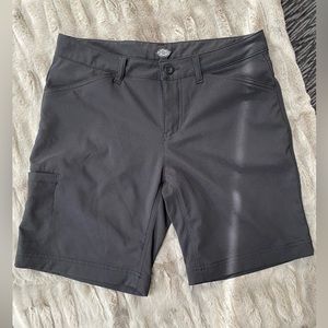 Dickies Hiking Short - Size 4
